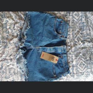 Levi’s 501 shorts
